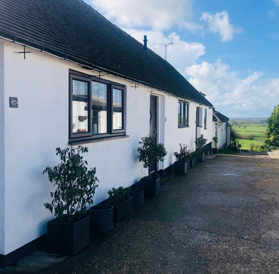 Little Park Holiday Homes Self Catering Cottages 1 & 2 Bedrooms Available Close To Tutbury Castle 外观 照片